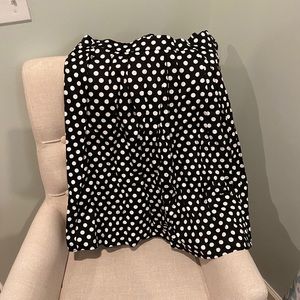Polka dot swing skirt